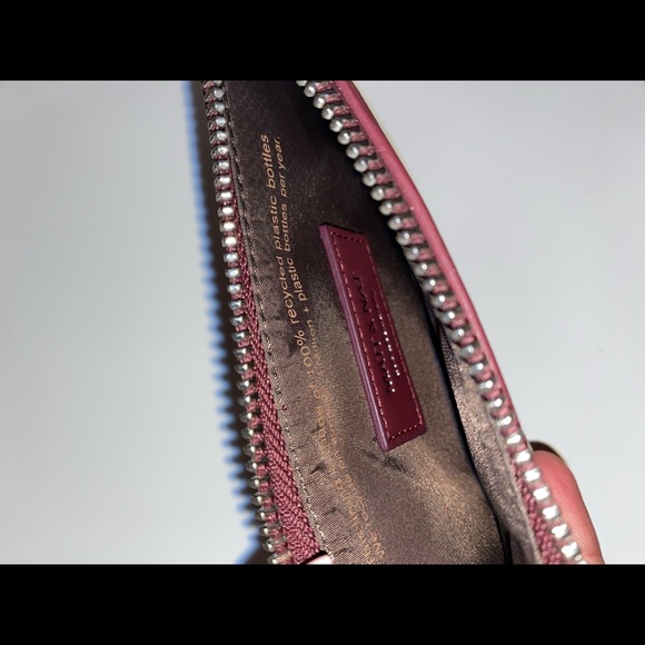 Multifunctional Wallet - Picture 3 of 3